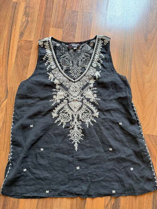 Johnny Was Tops - JOHNNY WAS Workshop Women's Sleeveless Embroidered Black Tank Top Size S